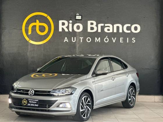 VOLKSWAGEN VIRTUS 1.0 200 TSI HIGHLINE AUTOMÁTICO